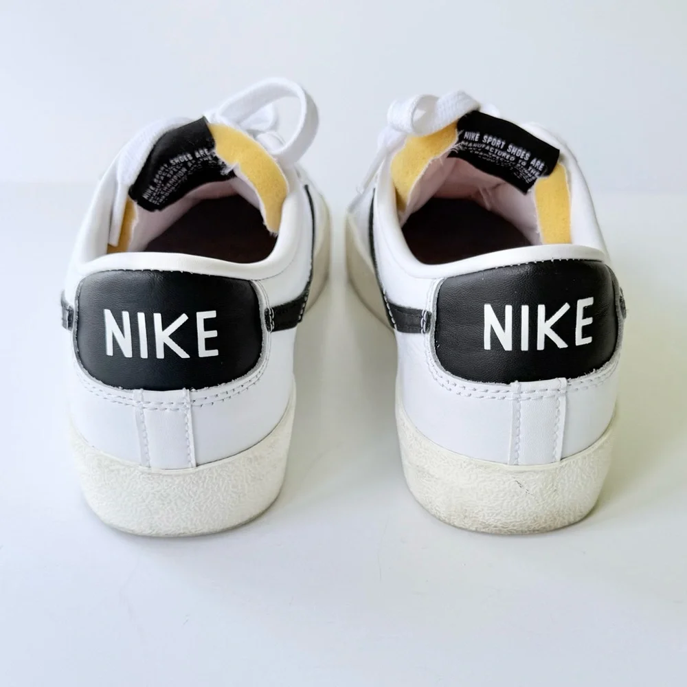 Nike Blazer ‘77 Low Platform Sneaker White Leather Black Gray Suede Size 9